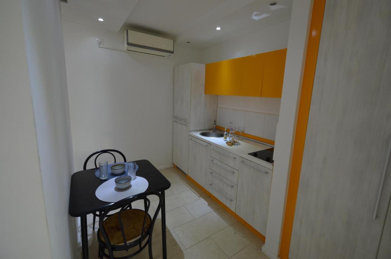Apartments Karmen Maria Novigrad Istria Exterior foto
