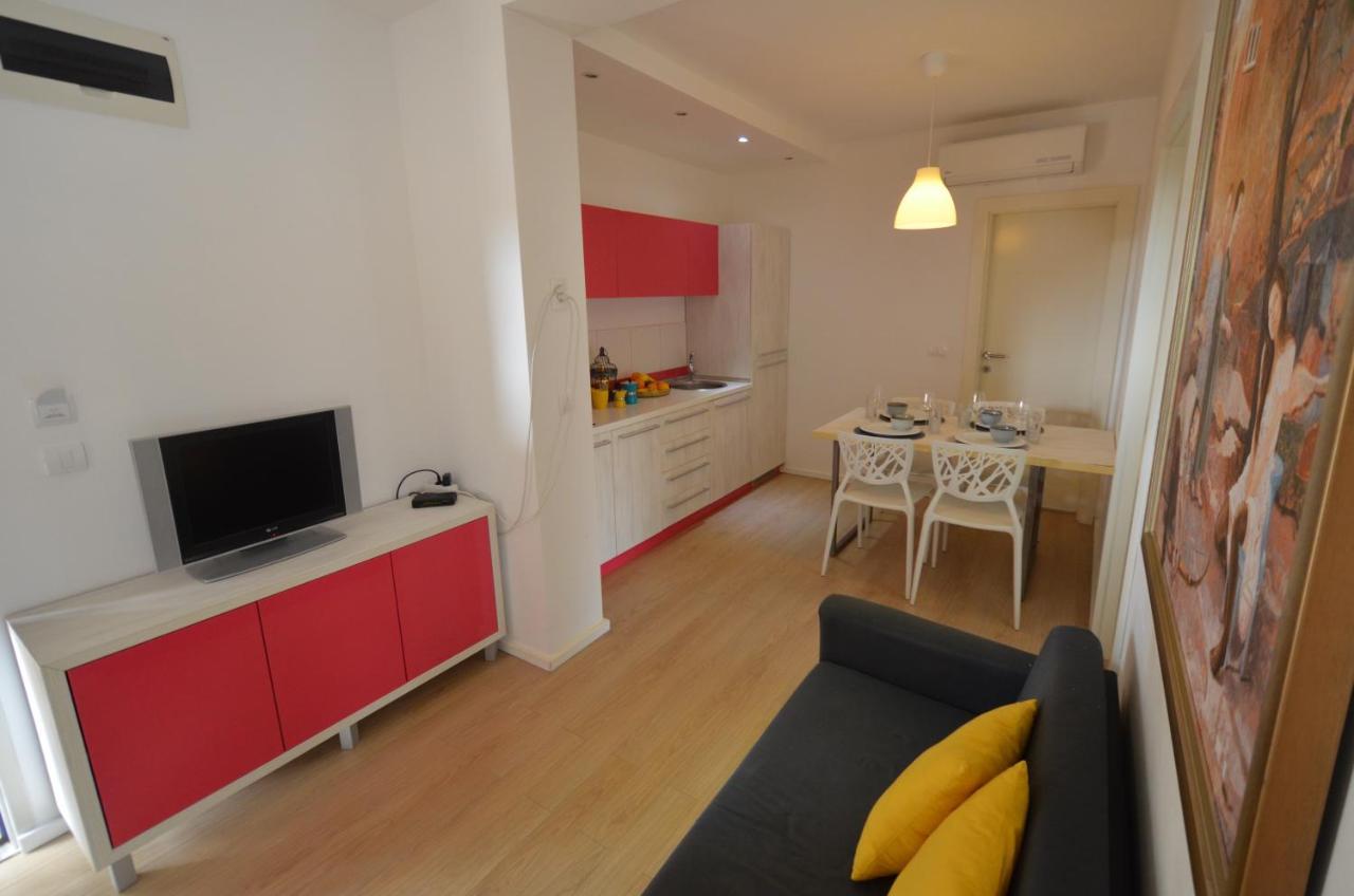 Apartments Karmen Maria Novigrad Istria Exterior foto