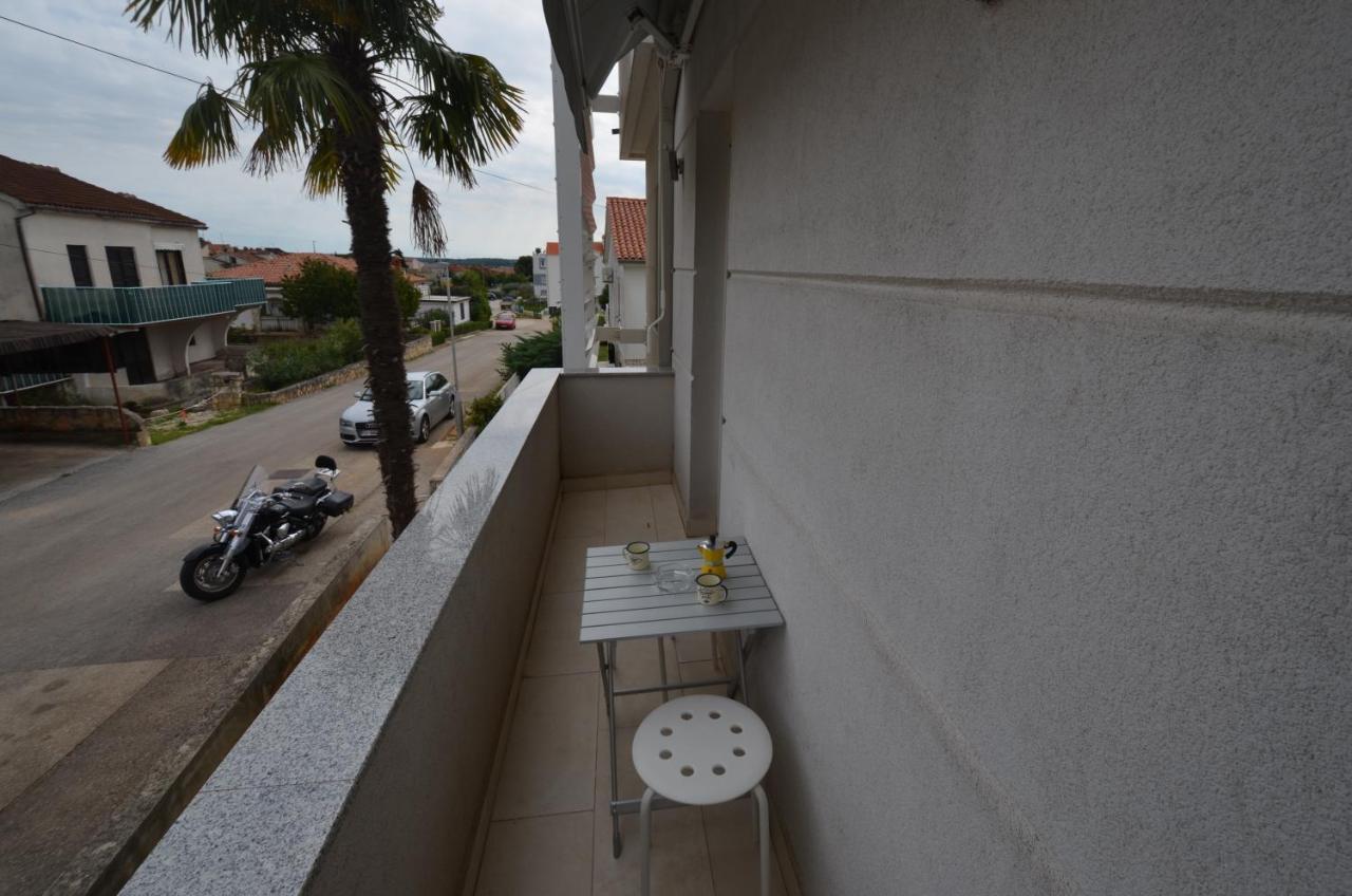 Apartments Karmen Maria Novigrad Istria Exterior foto
